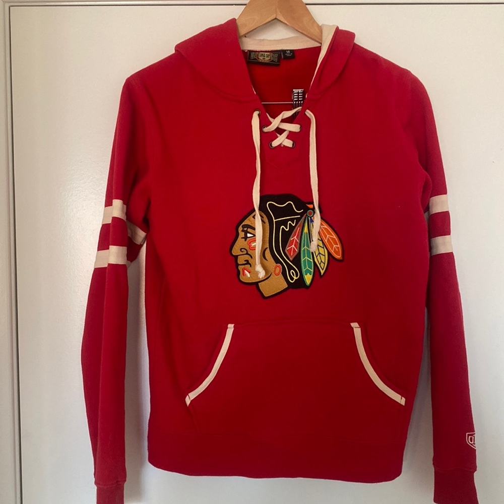 Blackhawks hoodie